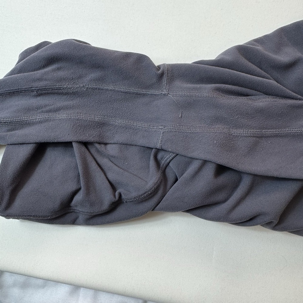 Lululemon Align High Rise Crop Leggings Sz 8 Gray Nulu Buttery Soft Athleisure - Picture 5 of 5